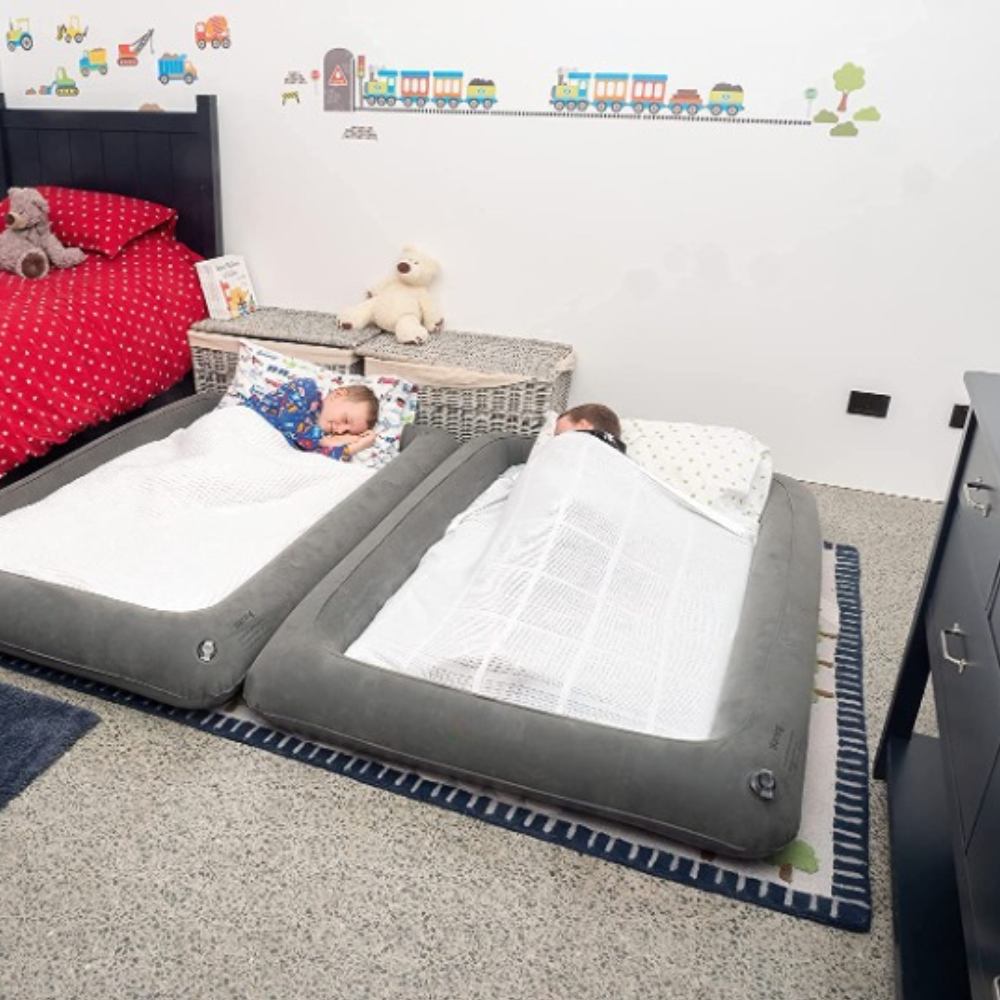 Inflatable Toddler Travel Bed — image 9